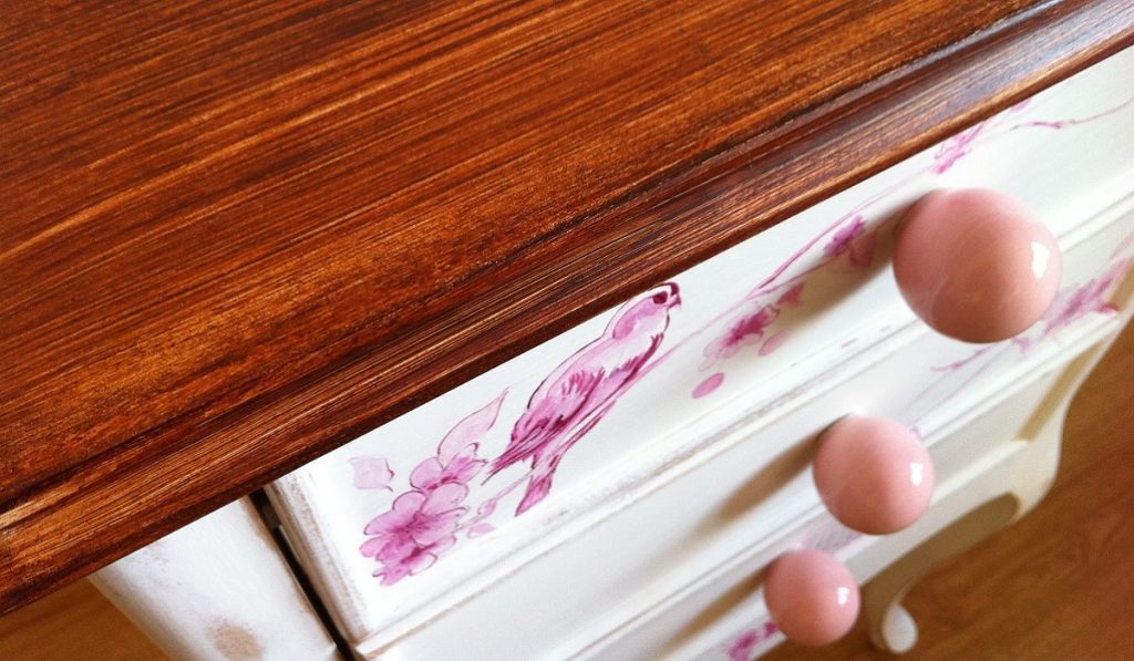 Ahşap Boyama Nedir? Nasıl Yapılır?