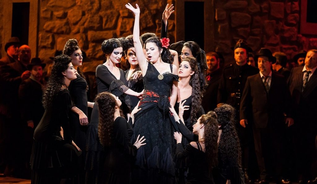 Opera Nedir? Bölümleri, Çeşitleri ve Tarihçesi