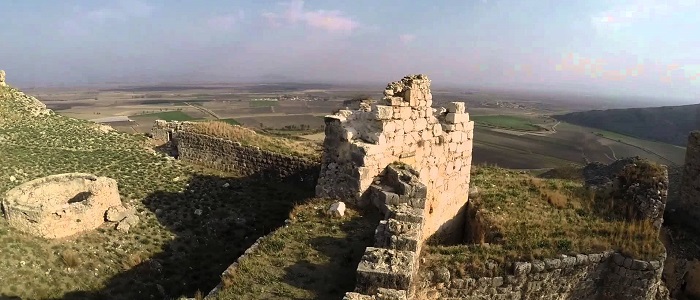 Anavarza Kalesi'nin Mimarisi