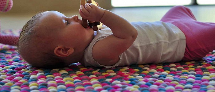 Bebek Odasının Halısı Nasıl Olmalı?