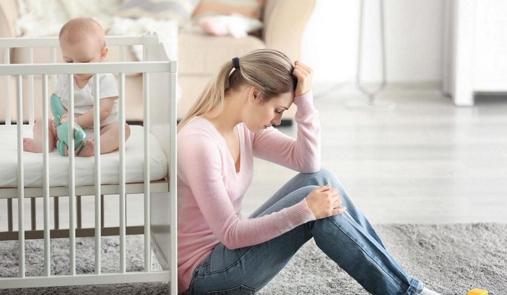 Doğum Sonrası Depresyonu Nedir? Nedenleri, Belirtileri ve Tedavisi Nelerdir?
