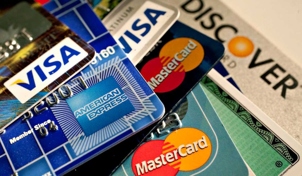 Ek Kart Nedir? Nasıl Kullanılır ve Avantajları Nelerdir?