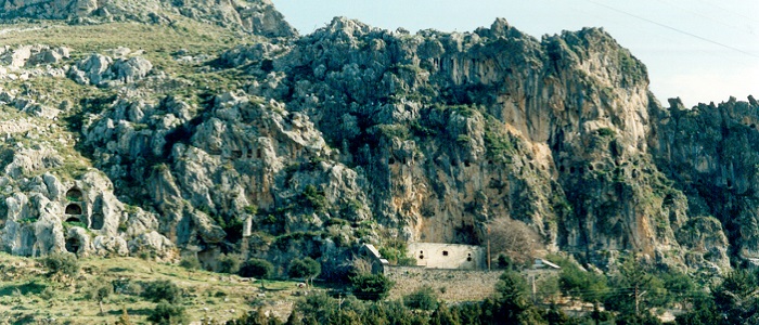 Saint Pierre Kilisesi Nerededir?