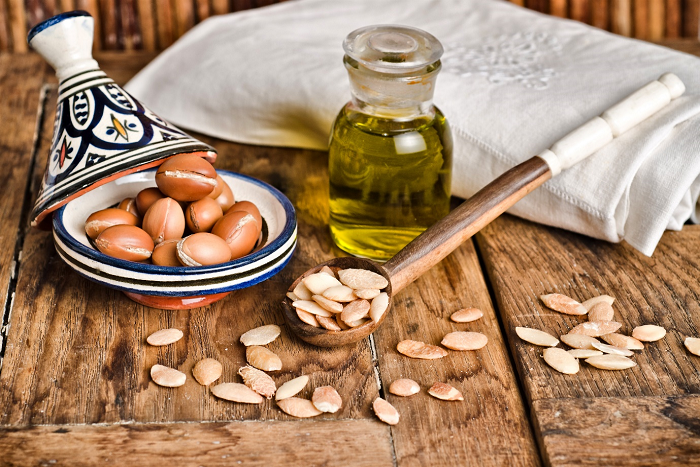 Argan Yağı Nedir? Nasıl Kullanılır? Faydaları ve Yan Etkileri Nelerdir?