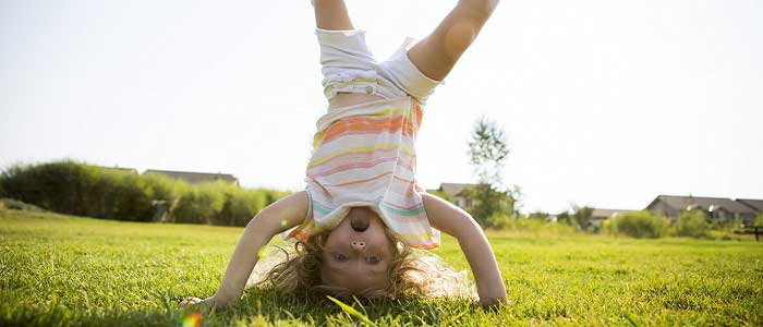 Çimen Lekesini Çıkarmanın Püf Noktaları Nelerdir?