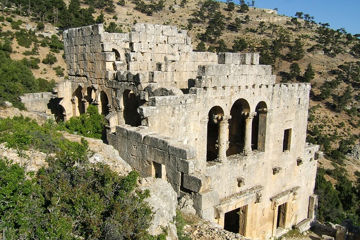 Alahan Manastırı Hakkında Bilgiler; Nerededir, Mimarisi ve Tarihçesi