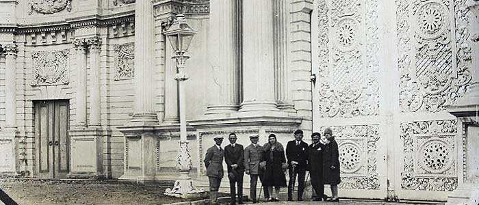 Dolmabahçe Sarayı’nın Tarihçesi