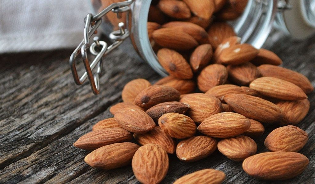 Badem Nedir? Çeşitleri, Özellikleri ve Faydaları Nelerdir?