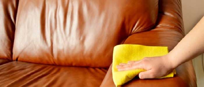 Deri Yüzeyler Nasıl Temizlenir?