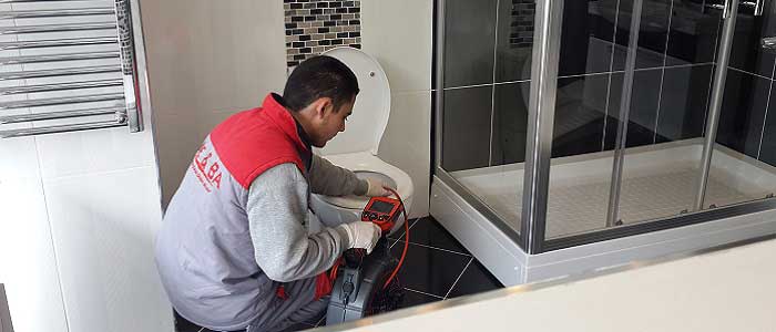 Tıkanan Tuvaleti Açmanın Püf Noktaları Nelerdir?