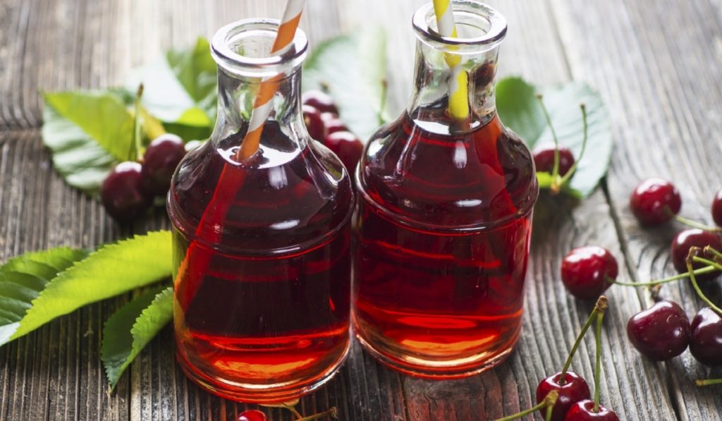 Kiraz Sirkesi Nedir? Nasıl Yapılır? Kullanım Alanları ve Faydaları Nelerdir?