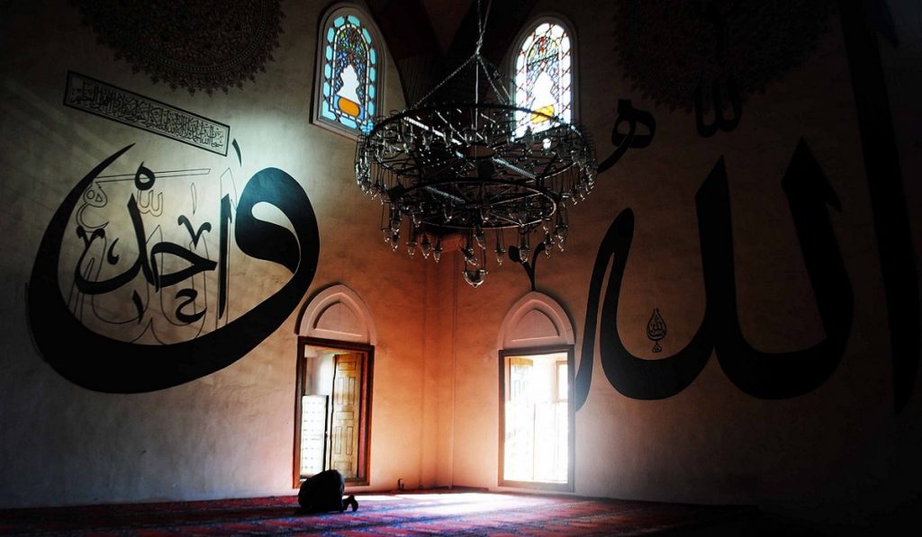 Teheccüd Namazı Nedir? Ne Zaman, Nasıl Kılınır?