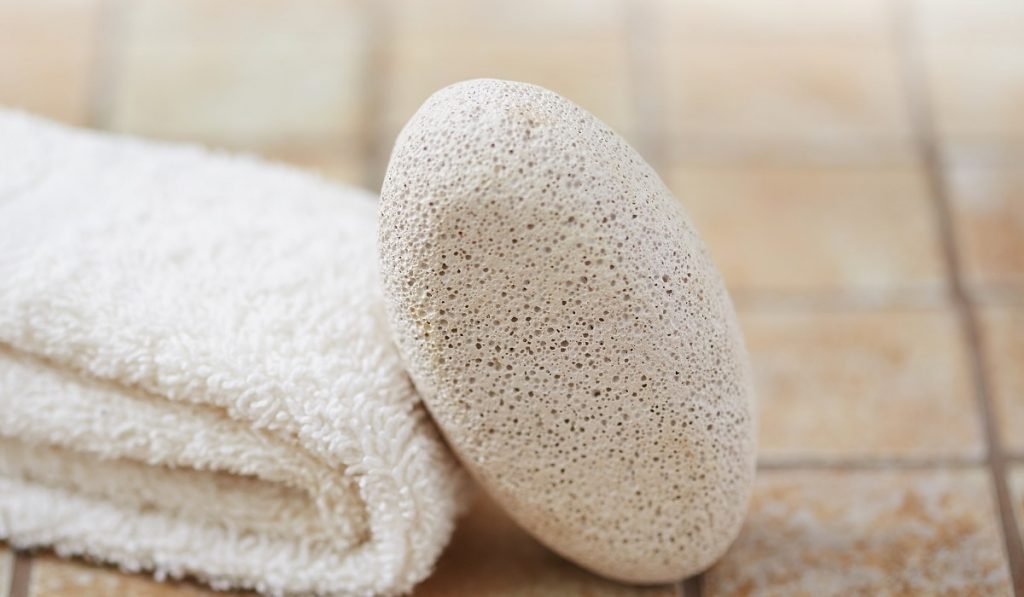 Ponza (Topuk) Taşı Nedir? Nasıl Kullanılır? Ne İşe Yarar?