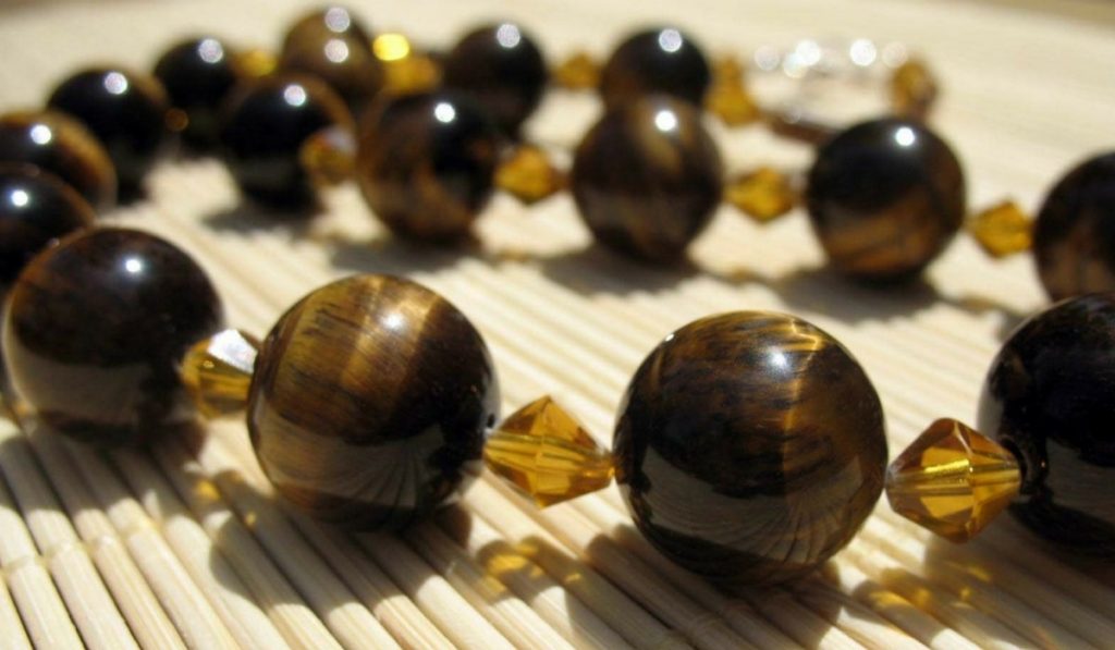 Kaplan Gözü Taşı Nedir? Özellikleri ve Faydaları Nelerdir?