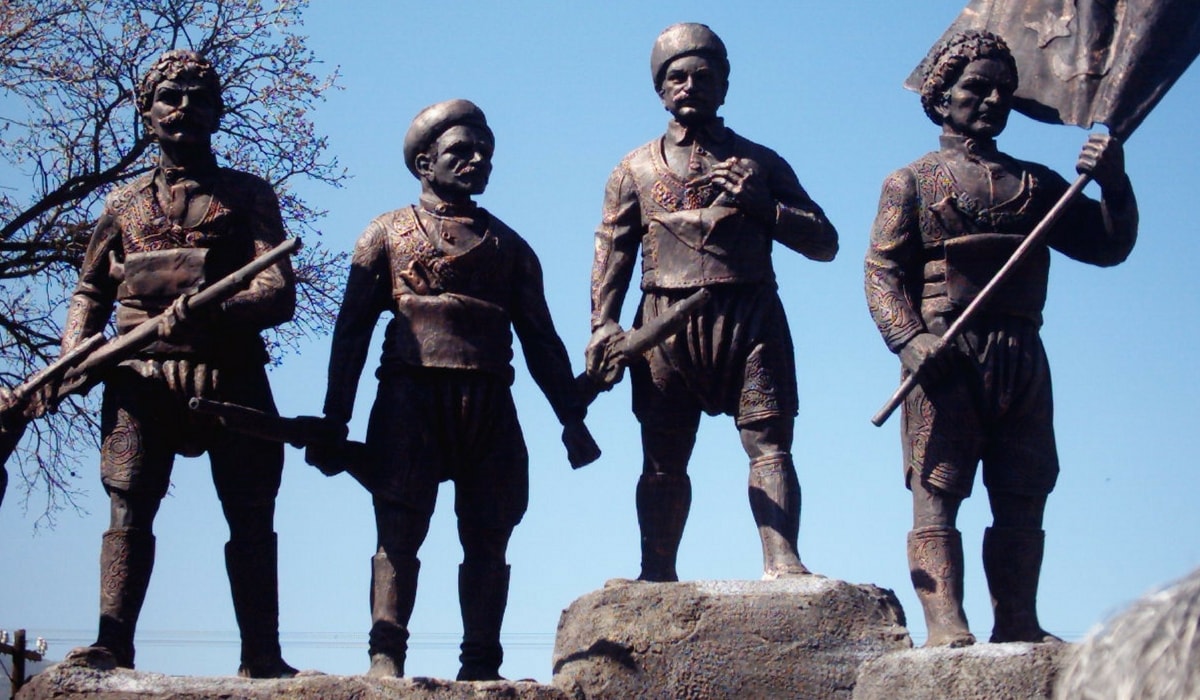 Yörük Ali Efe Hakkında Yazılanlar