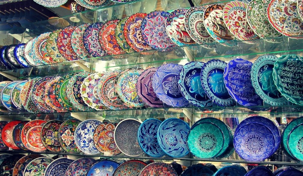 Çini Sanatı Nedir? Nasıl Yapılır? Teknikleri Nelerdir?